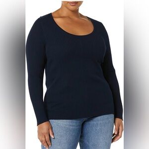 Amazon Essentials Women's Long-Sleeve Sweater Fine Gauge Stretch Scoop Neck
